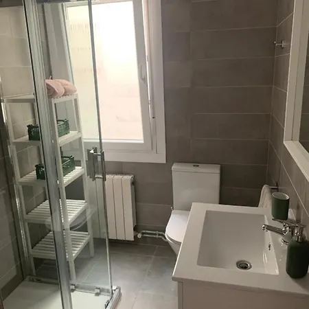 Ferrocarril Apartment *